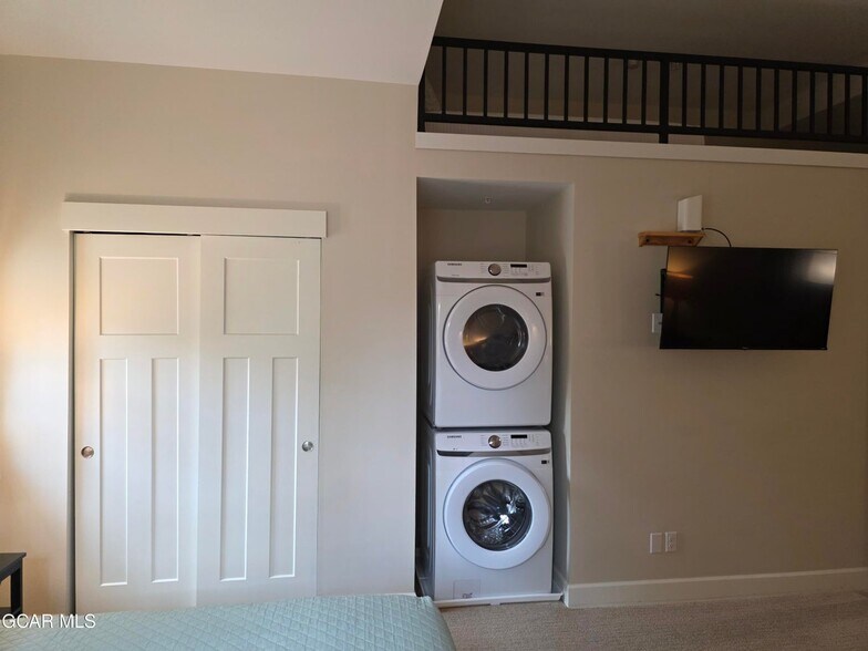 More Photos Of 800 Park Ave, Grand Lake Multifamily For Sale