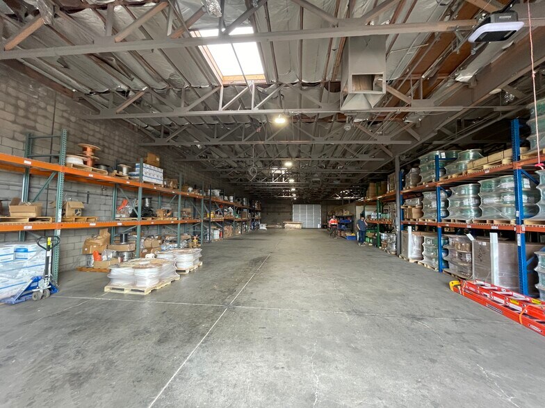 More Photos Of 6262 N 57th Ave, Glendale Manufacturing For Sale