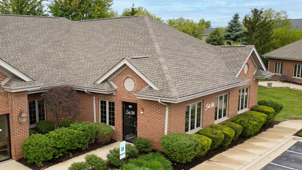 More Photos Of 3941 75th St, Aurora Medical For Sale