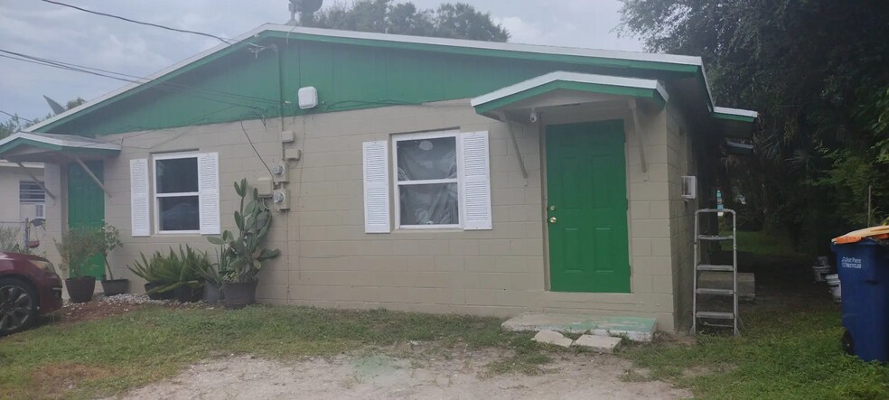More Photos Of , Fort Pierce Multifamily For Sale