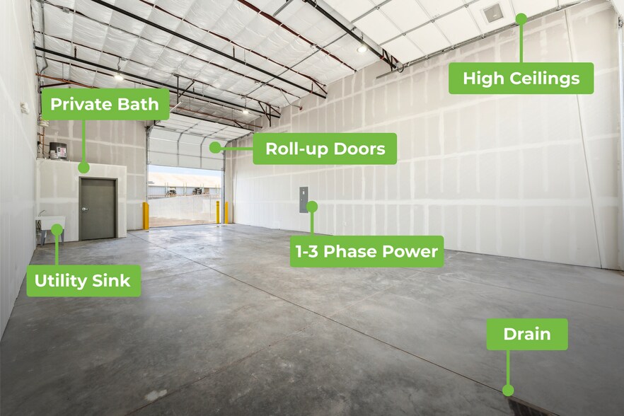 More Photos Of 5051 David Strickland Rd, Fort Worth Warehouse For Lease