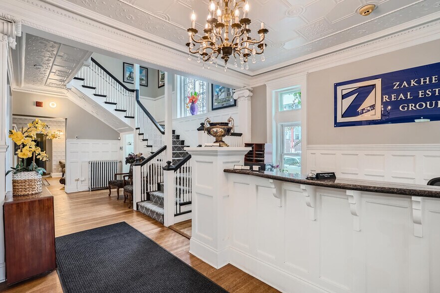 More Photos Of 825 Logan St, Denver Office For Lease