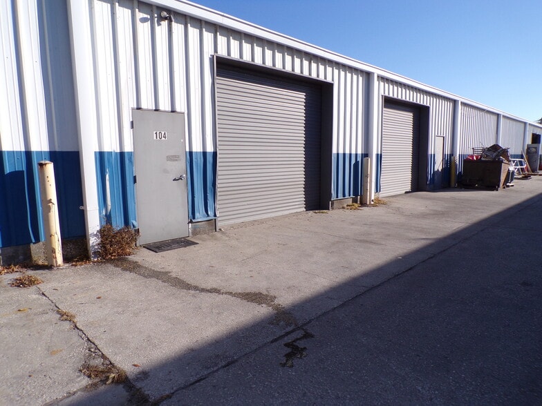 More Photos Of 3511 Century Blvd, Lakeland Warehouse For Lease