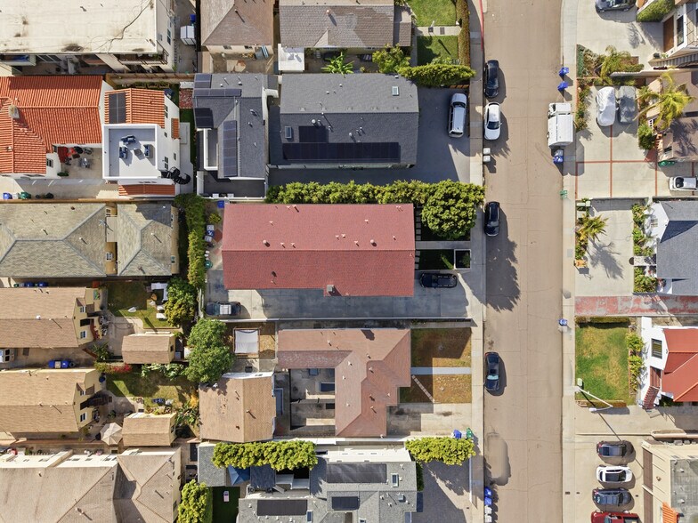 More Photos Of 3129 Emerson St, San Diego Apartments For Sale