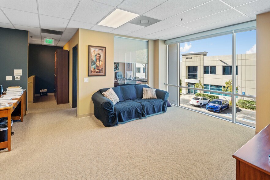 More Photos Of 28534-28536 Constellation Rd, Valencia Industrial For Sale