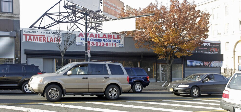More Photos Of 528-536 E Fordham Rd, Bronx General Retail For Sale