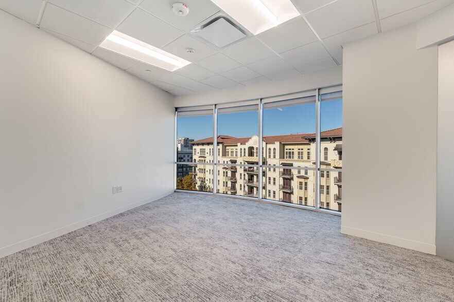More Photos Of 2626 Cole Ave, Dallas Office Residential For Lease