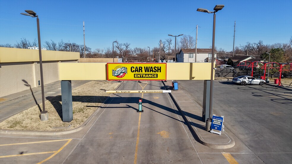 More Photos Of 3825 W Maple St, Wichita Carwash For Sale
