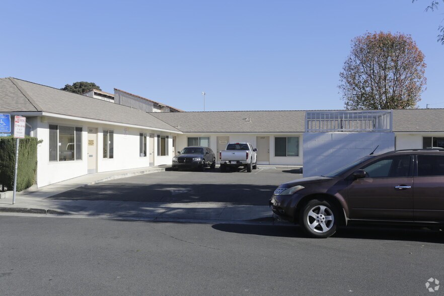 More Photos Of 1251-1269 W Gonzales Rd, Oxnard Office For Lease