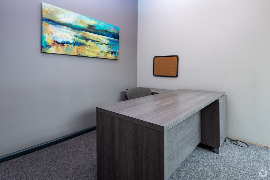 More Photos Of 445 N LaSalle St, Chicago Office For Sale