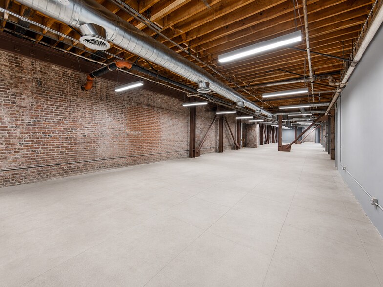 More Photos Of 440 Seaton St, Los Angeles Loft Creative Space For Lease