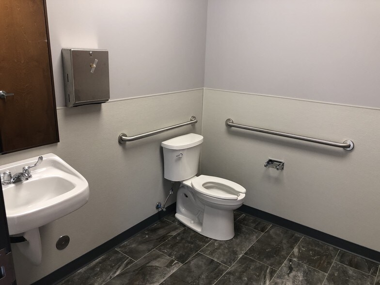 More Photos Of 14001 W State Highway 29, Liberty Hill Office For Lease