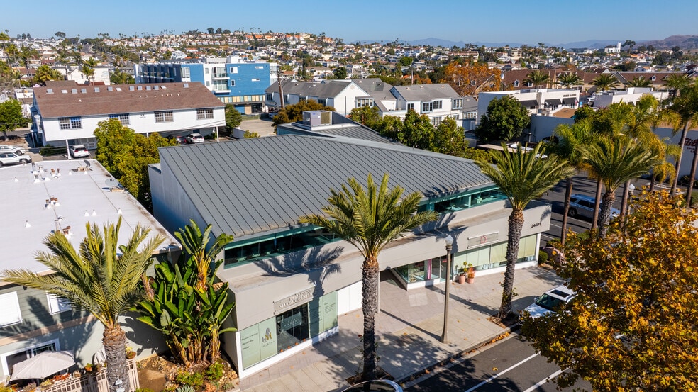 More Photos Of 24691 Del Prado Ave, Dana Point Freestanding For Sale