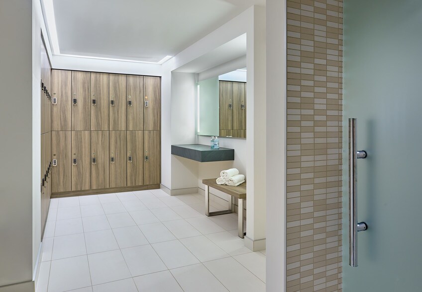 More Photos Of 900 19th St NW, Washington Coworking Space