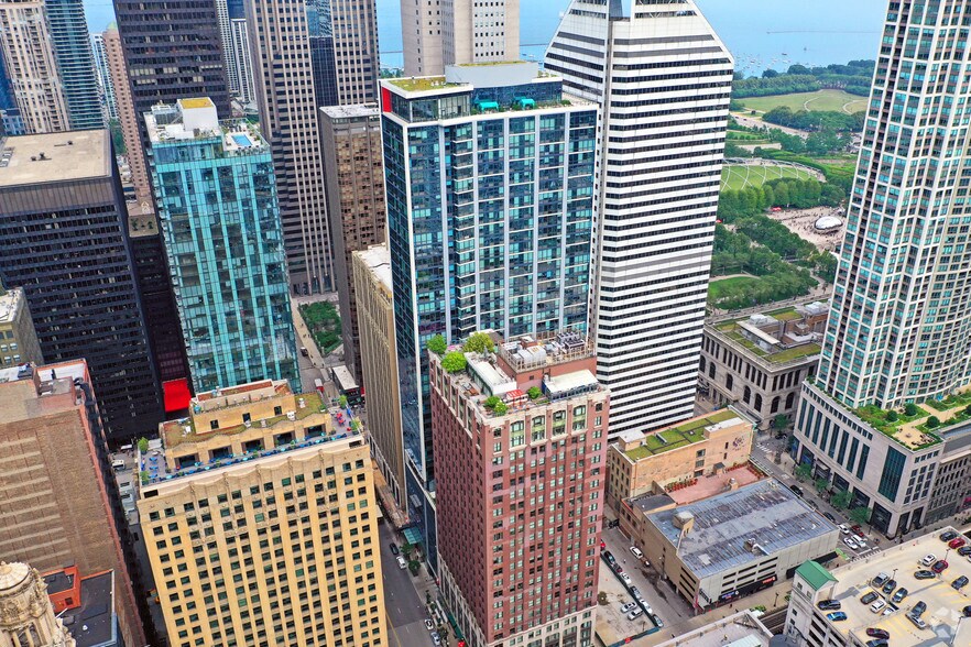 More Photos Of 73 E Lake St, Chicago Apartments For Sale