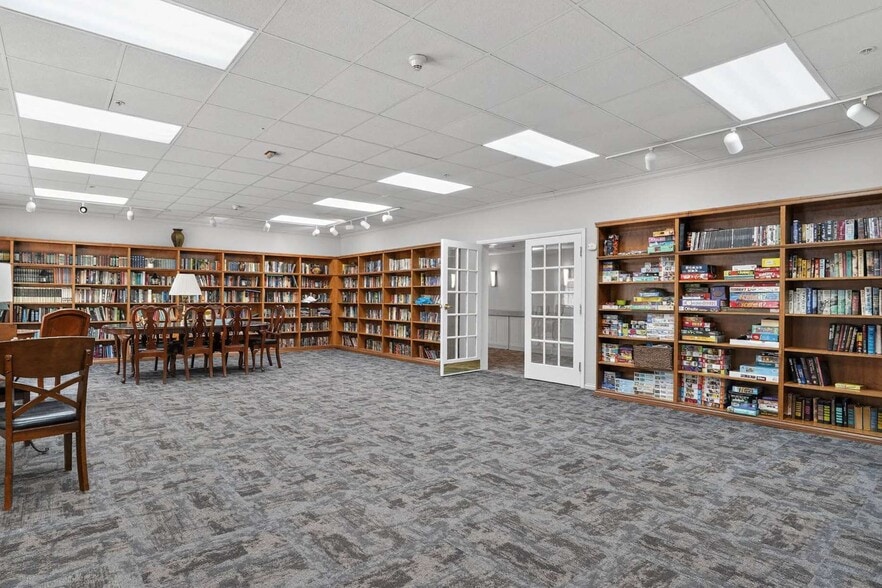 More Photos Of 296 Dinnerbell Rd, Butler Skilled Nursing Facility For Sale