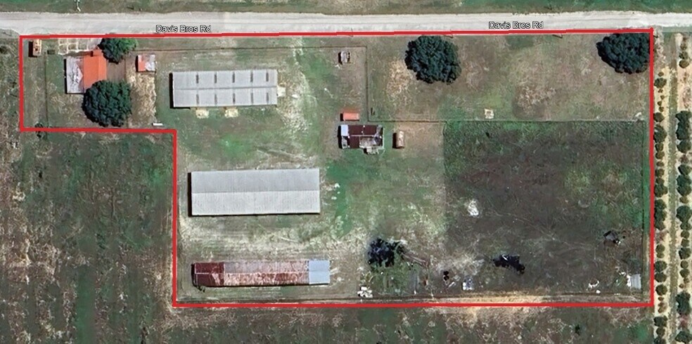 Primary Photo Of 321 Davis Bros Rd, Frostproof Land For Sale