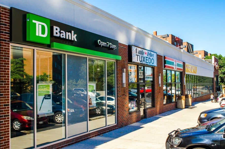 More Photos Of 1623 Flatbush Ave, Brooklyn Restaurant For Lease