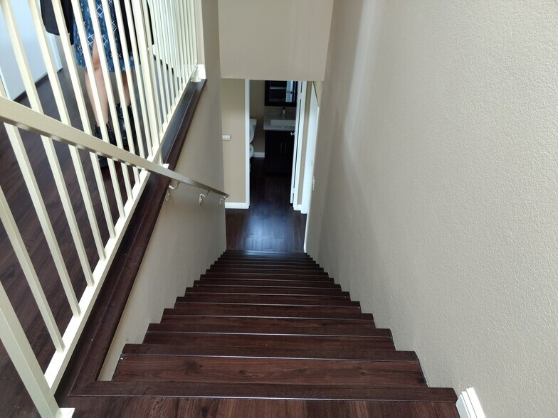 More Photos Of 16015 Halldale Ave, Gardena Multifamily For Sale