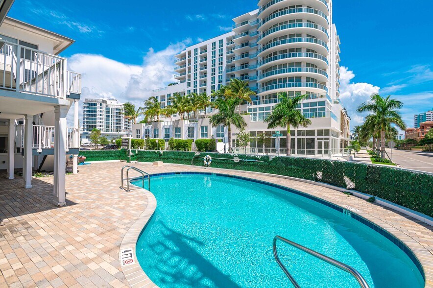 More Photos Of 2916 Bayshore Dr, Fort Lauderdale Apartments For Sale