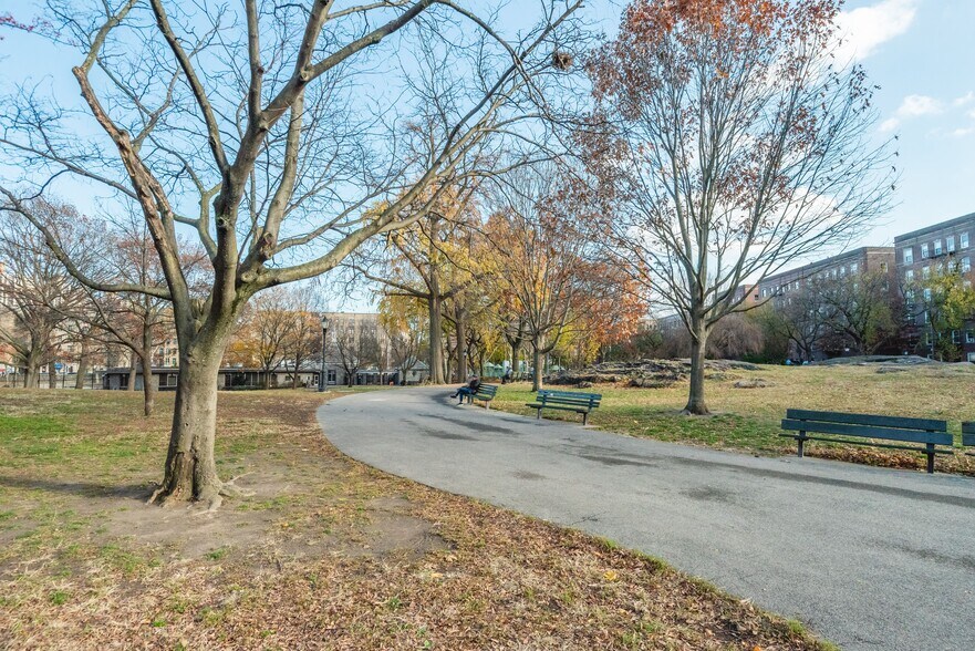 More Photos Of 120 Haven Ave, New York Apartments For Sale