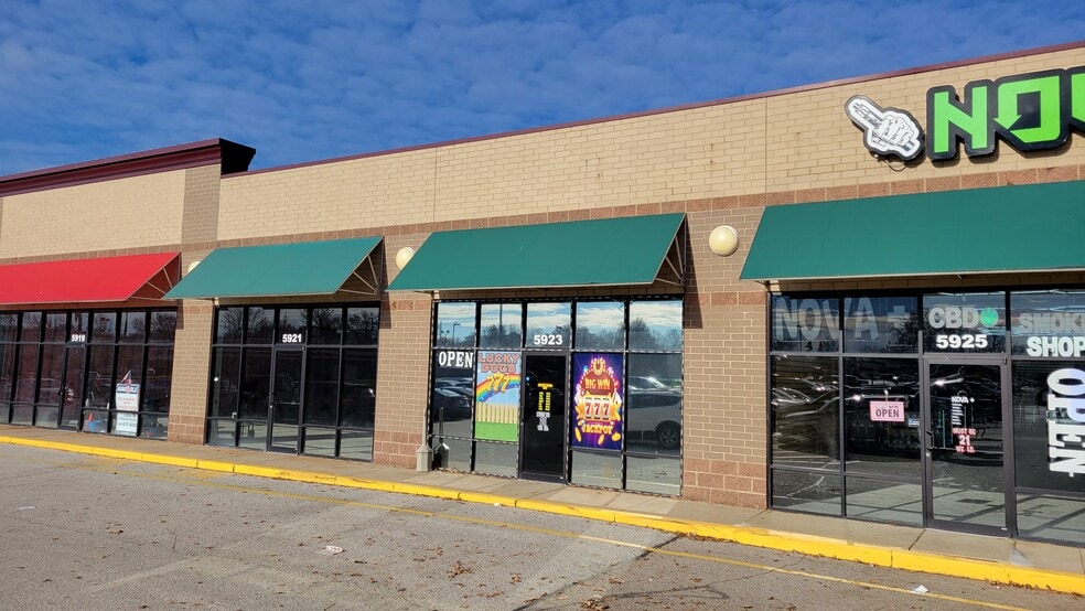 More Photos Of 5899-5947 Andrews Rd, Mentor-on-the-Lake Unknown For Lease
