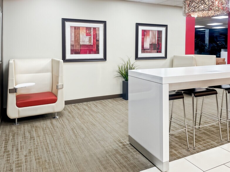 More Photos Of 400 Rella Blvd, Montebello Coworking Space