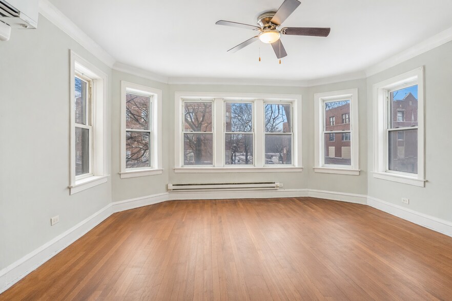 More Photos Of 8001 S Maryland Ave, Chicago Apartments For Sale