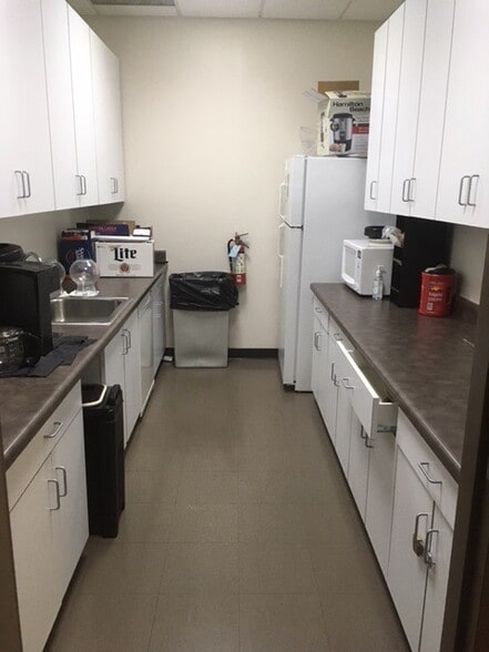 More Photos Of 4545 Daisy Reid Ave, Woodbridge Medical For Sale