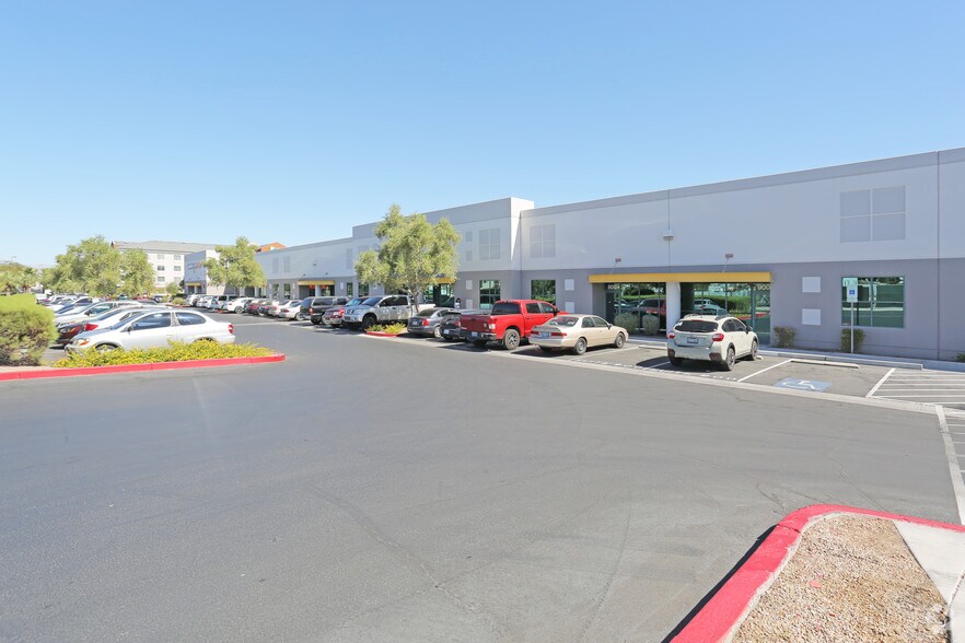 More Photos Of 5850 Polaris Ave, Las Vegas Light Manufacturing For Lease