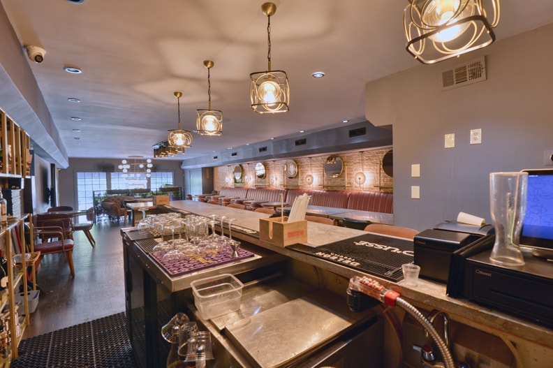 More Photos Of 12 W Peachtree Pl, Atlanta Storefront For Sale