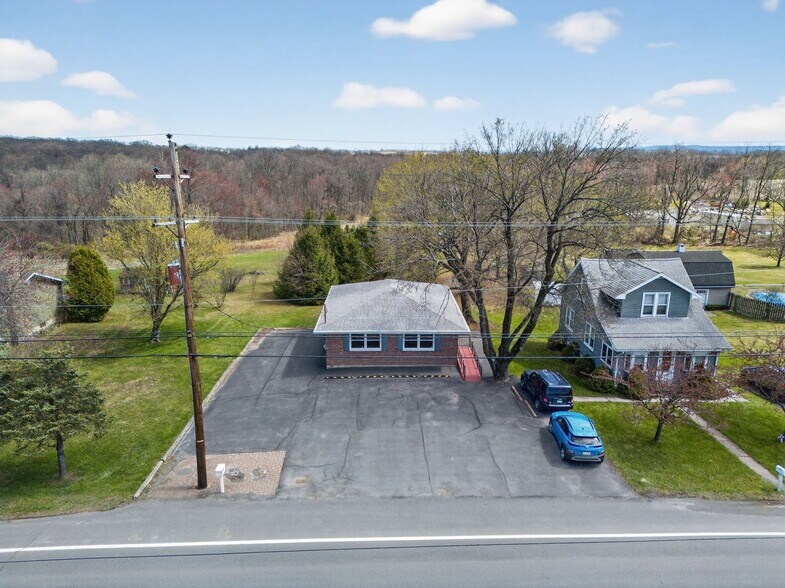 More Photos Of 6534 Sullivan Trl, Wind Gap Office For Sale