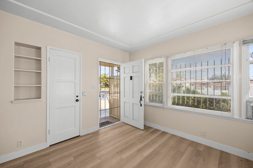 More Photos Of 1721 S 9th St, Alhambra Apartments For Sale