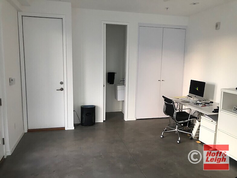 More Photos Of 2190 S Delaware St, Denver Office For Lease