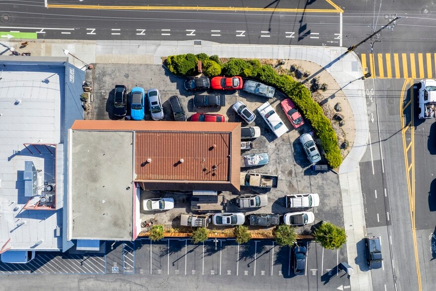 More Photos Of 105 E Maude Ave, Sunnyvale Auto Repair For Sale