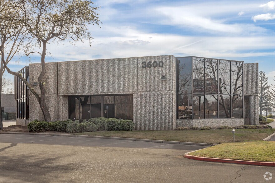 More Photos Of 3600 Madison Ave, North Highlands Unknown For Lease