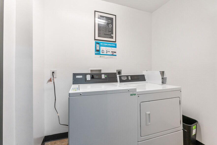 More Photos Of 1309 Fair Ave, Columbus Apartments For Sale