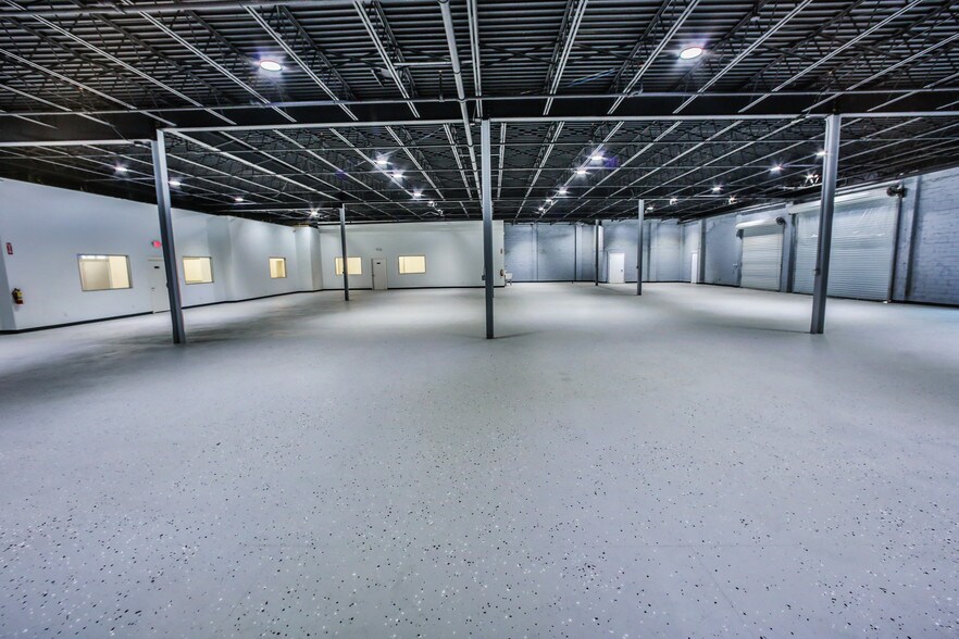 More Photos Of 213 Shaw Ave, Pasadena Industrial For Lease