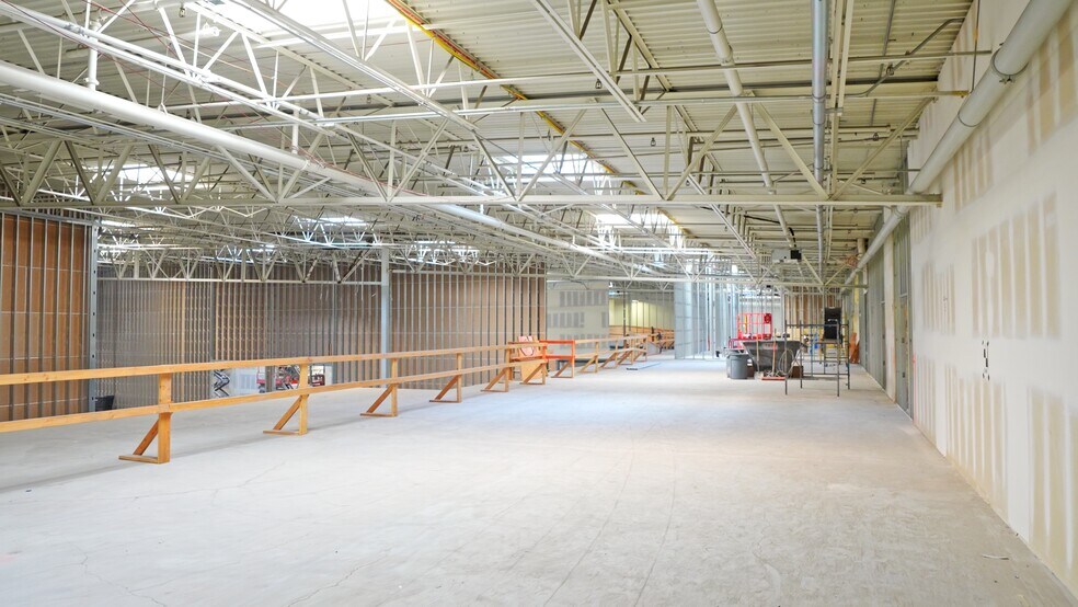 Primary Photo Of 2450 Oddie Blvd, Sparks Storefront Retail Office For Lease