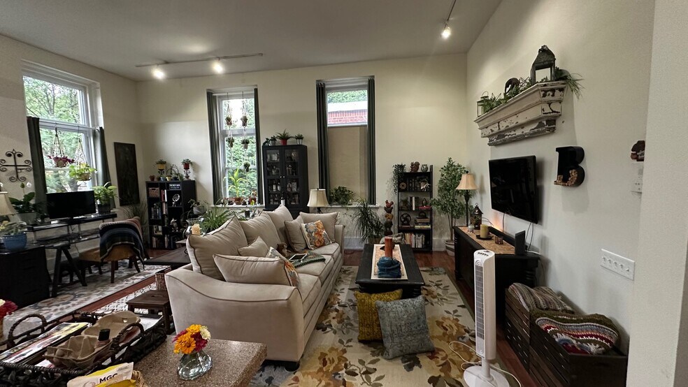 More Photos Of 6136 Magnolia Ave, Pennsauken Apartments For Sale