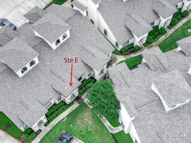 More Photos Of 12830 Willow Centre Dr, Houston Medical For Sale