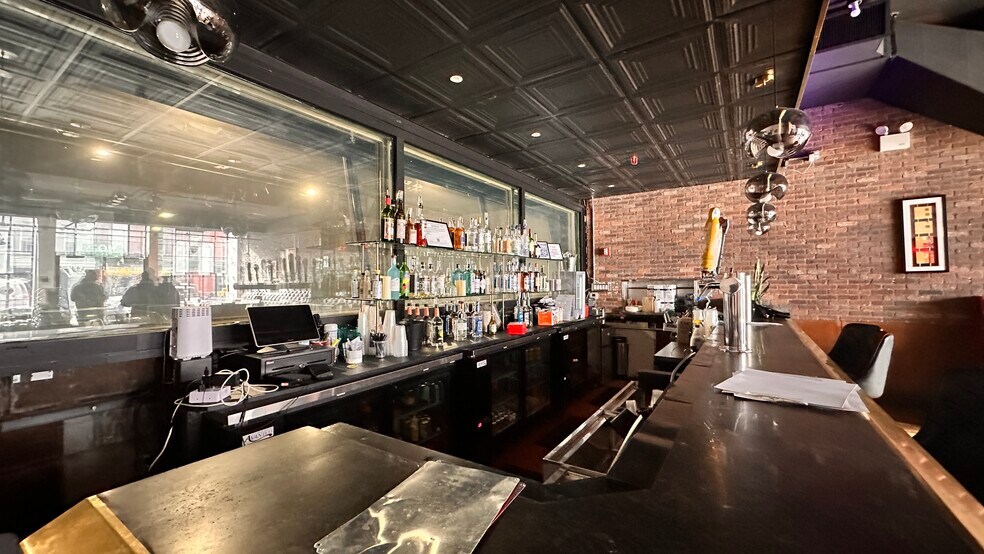 More Photos Of 361 Metropolitan Ave, Brooklyn General Retail For Lease