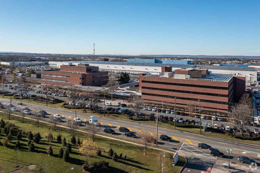 More Photos Of 2147 State Route 27 S, Edison Office For Lease