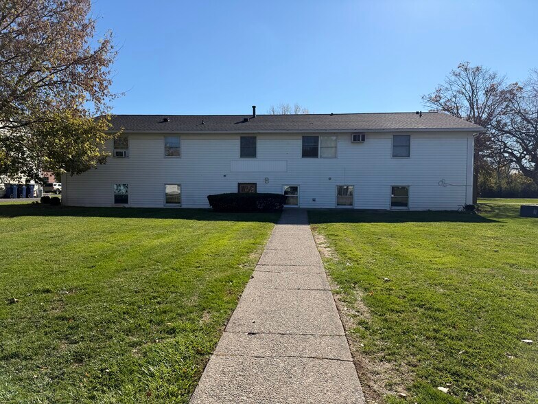 More Photos Of 115 Willow St, Lockport Multifamily For Sale