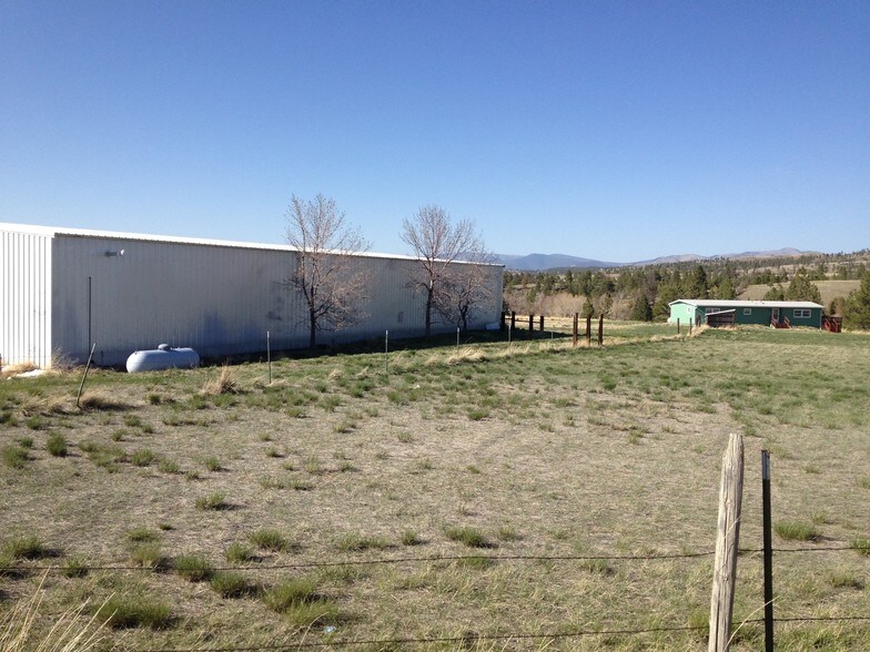More Photos Of 5990 Spokane Ranch Rd, Helena Warehouse For Lease
