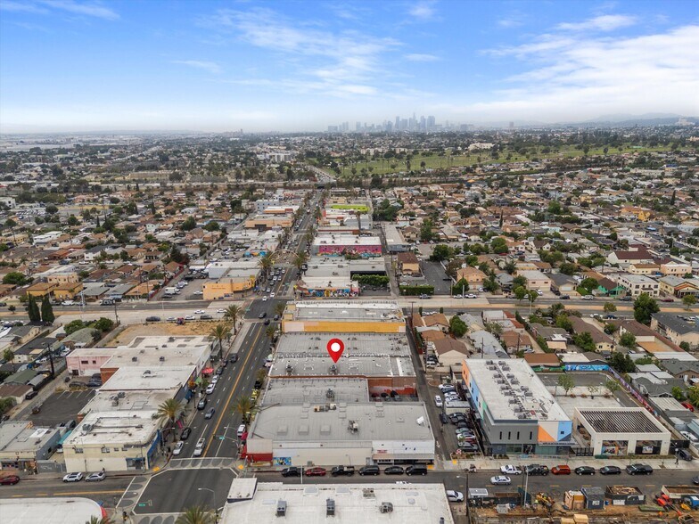 More Photos Of 4719-4721 Whittier Blvd, Los Angeles Convenience Store For Sale
