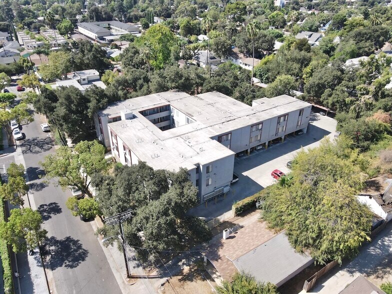 More Photos Of 819 Wright Ave, Pasadena Apartments For Sale