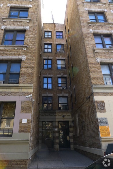 More Photos Of 501 W 167th St, New York Apartments For Lease