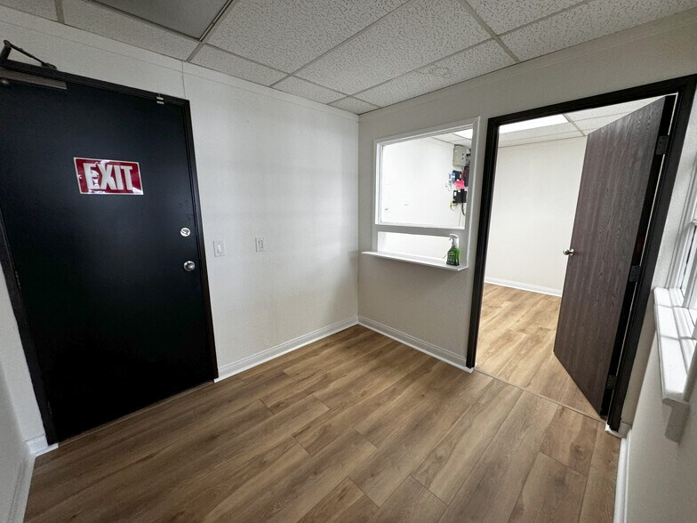 More Photos Of 435 W Orange Show Ln, San Bernardino Medical For Sale