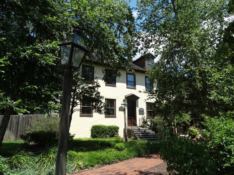 More Photos Of 3701 Kennett Pike, Greenville Medical For Lease